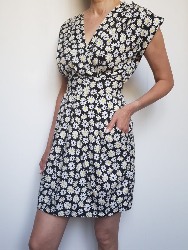 Kleita Closet London 12(UK) M izmērs - Image 2